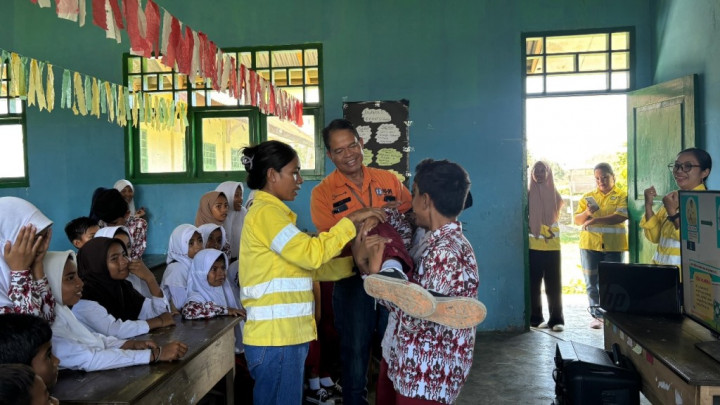 PT Nusa Halmahera Minerals Gelar Edukasi PHBS dan Mitigasi Bencana di SD Al-Khairaat Kao