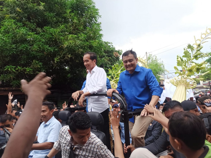 Jokowi Kembali Ikut Kampanye Ahmad Luthfi-Taj Yasin di Klaten