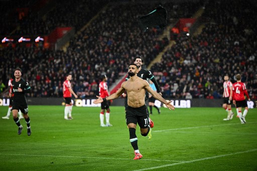 Penalti Salah Bawa Liverpool Tundukkan Southampton 3-2