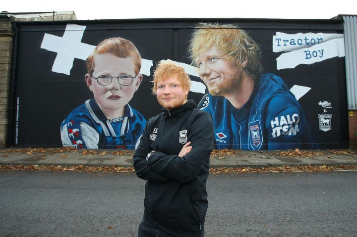 Parah! Ed Sheeran Dihujat karena Ganggu Wawancara Pelatih Baru Manchester United