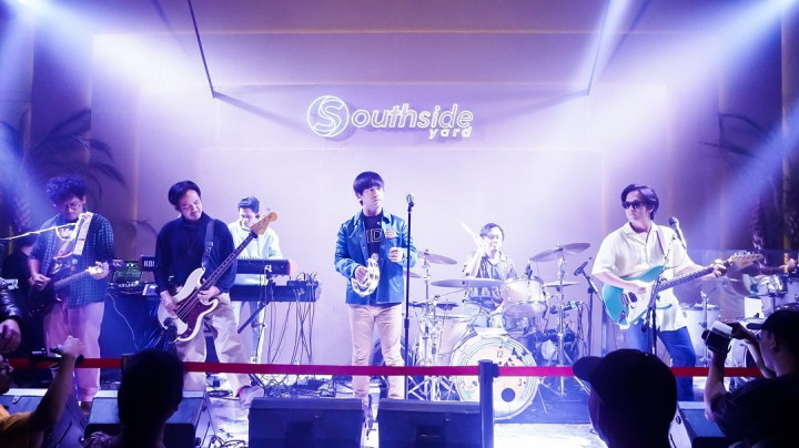 Momen Langka D'Masiv di Konser Tahun Baru