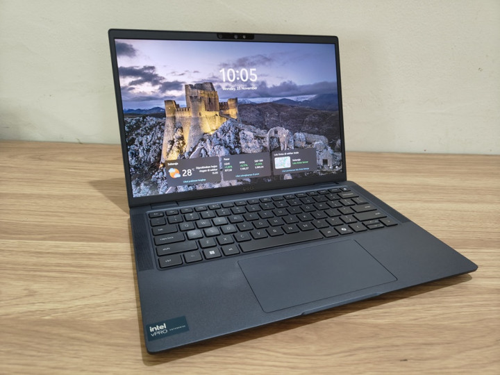 Review Dell Latitude 7350 Ultralight, Laptop AI Bisnis Tipis dan Ringan