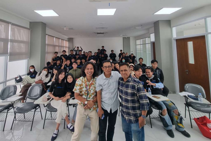 Kuliah Umum IMDE Bedah Tips dan Trik Wawancara Tokoh