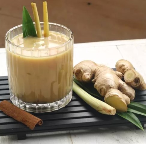 SJM, apa nih? Susu Jahe Merah yang pasti bikin hangat tubuh. Kuy, buat pas banget cuaca hujan. (Foto: Dok. Endeus TV)