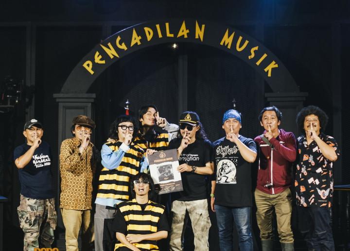 Band Dongker Berulah, Langsung 'Diadili' Pidi Baiq dan Man Jasad