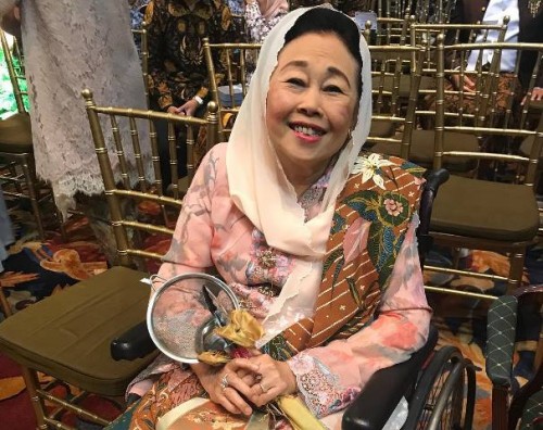 Sinta Nuriyah Raih Penghargaan <i>Lifetime Achievement People of The Year</i> 2024