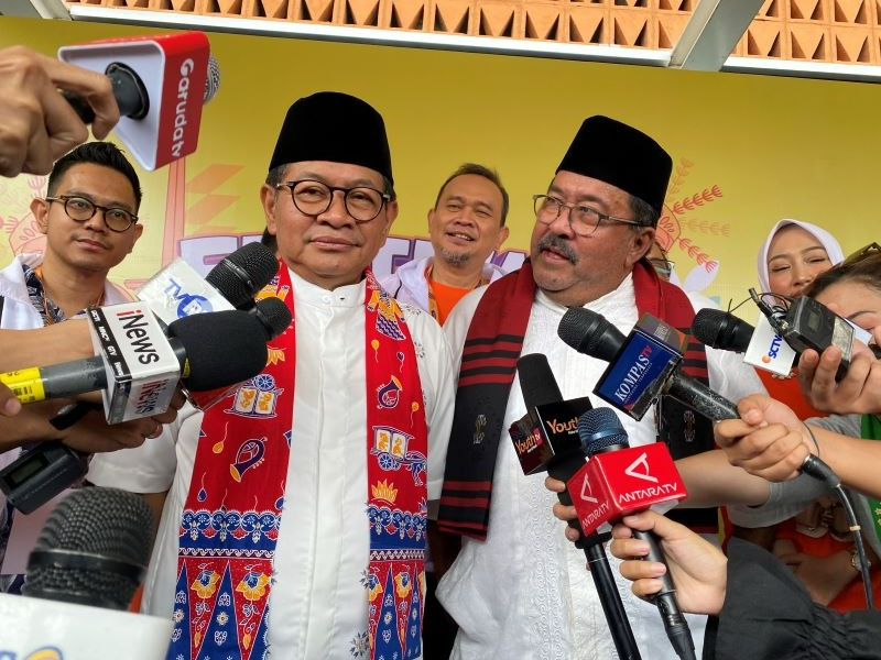 Pramono-Rano Deklarasikan Menang 1 Putaran