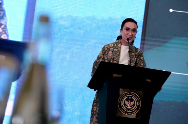 Harga Tiket Pesawat Turun, Menpar Widiyanti: Angin Segar di Pariwisata Indonesia