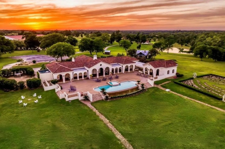 Drake vs Kendrick Lamar, Properti Siapa yang Paling Mewah?