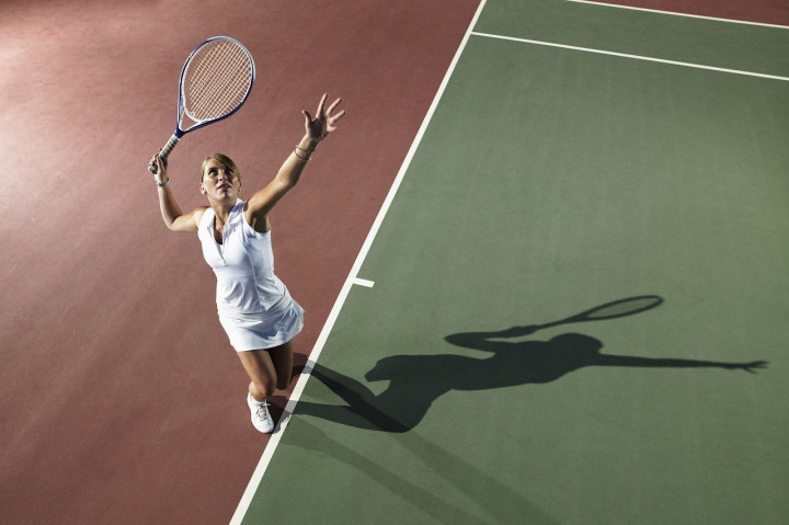Teknik Pukulan Tenis Lapangan: Panduan Lengkap untuk Meningkatkan Permainan Anda
