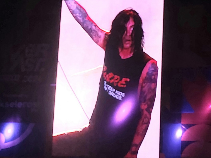 Sleeping With Sirens Bikin Penonton Adu Moshing di Everblast Festival 2024