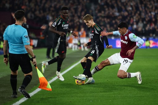 Hasil Liga Inggris: Brentford Bantai Leicester, Arsenal Pecundangi West Ham