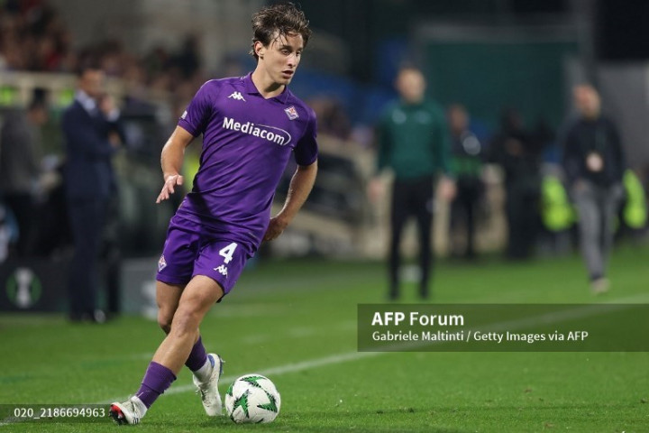 Dukungan untuk Bove Mengalir dari Dunia Sepak Bola