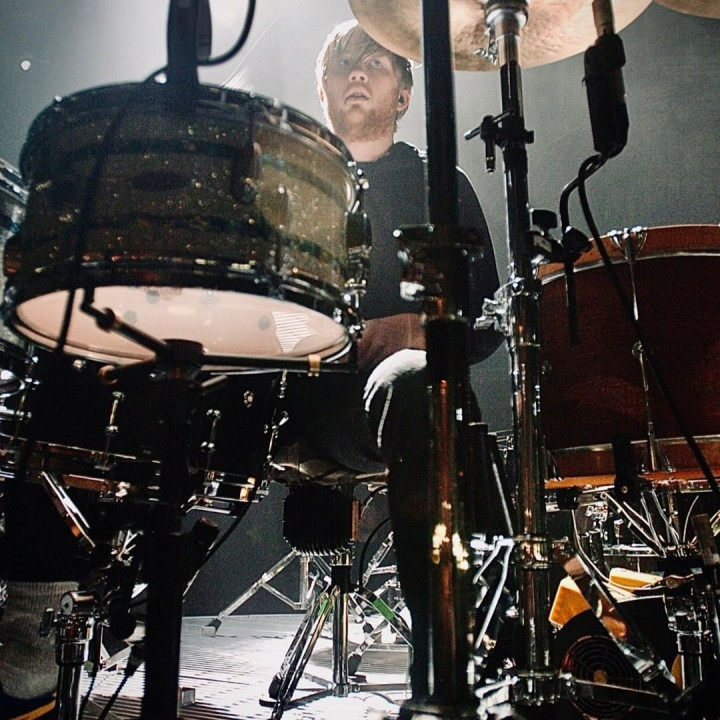 Pernyataan Resmi My Chemical Romance Terkait Meninggalnya Bob Bryar