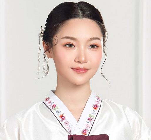 Korean make up look ala barenbliss.   (Foto: Dok. Instagram/@barenbliss_id)