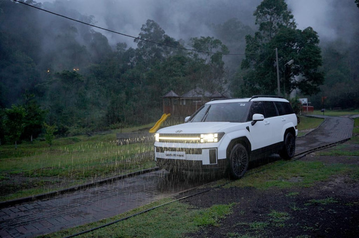 All New Hyundai Santa Fe Buktikan Tenaga Besar Pengaruhi Kenyamanan Penumpang