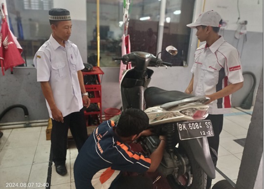 SMKN 1 Lubuk Pakam Hadirkan Suasana Industri di Sekolah