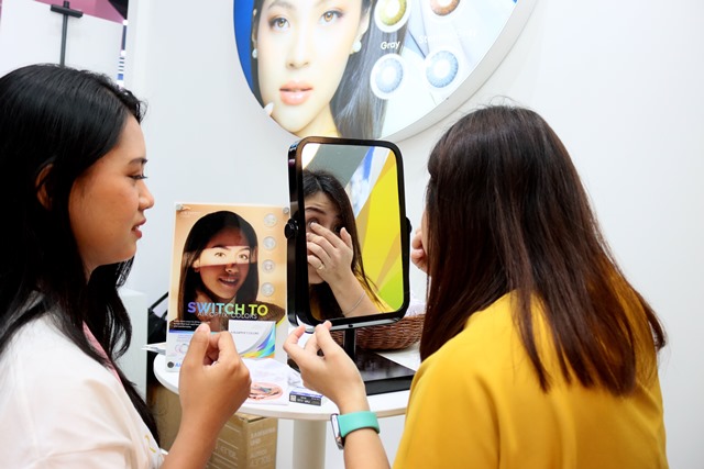 Solusi Cantik Lensa Kontak yang Sehat dan Estetik