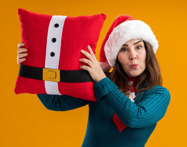 Inspirasi Dekorasi Natal ala 90-an Kembali Hadir