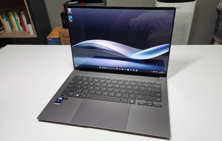 Asus Zenbook S 14 OLED UX5406, Lebih dari Soal Copilot