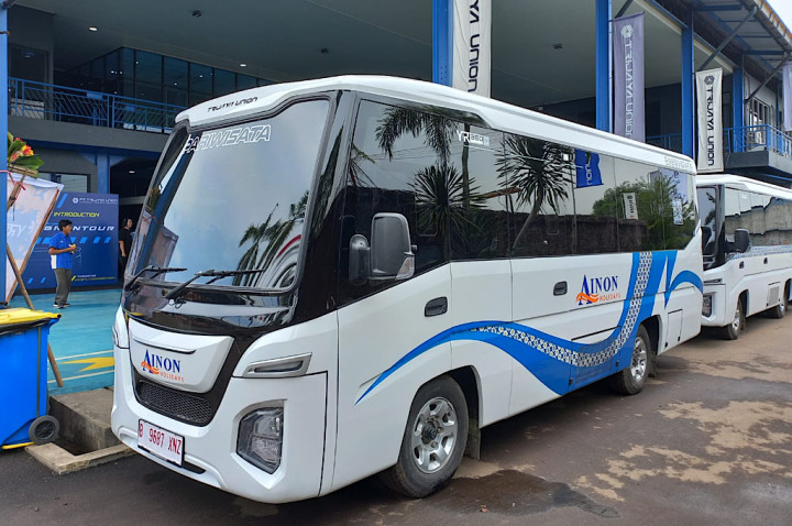 Yaruki YR380 Jadi Pilihan Mikrobus Neo Grantour Garapan Trijaya Union