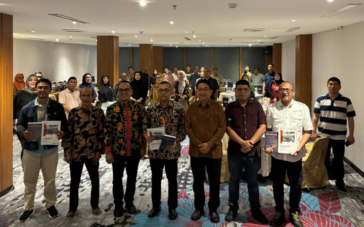 Polmed Serahkan Dokumen Penelitian Kebutuhan Sektor Industri di Sumut