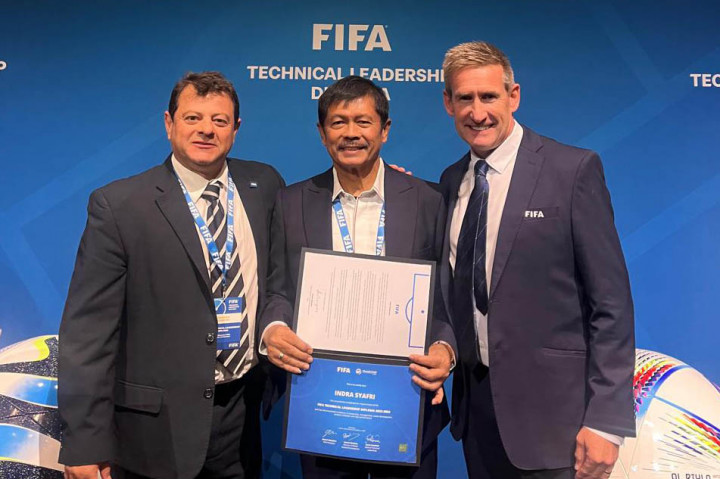 Indra Sjafri Lulus Program FIFA Technical Leadership Diploma