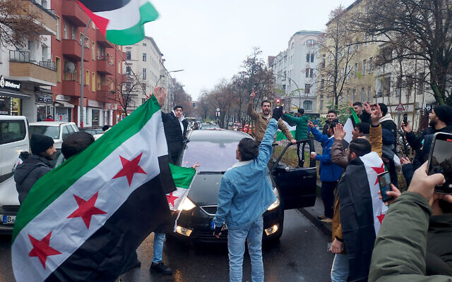 Runtuhnya Rezim Assad dan Reaksi Negara-Negara Dunia