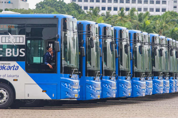 Transjakarta Luncurkan 200 Armada Bus Listrik