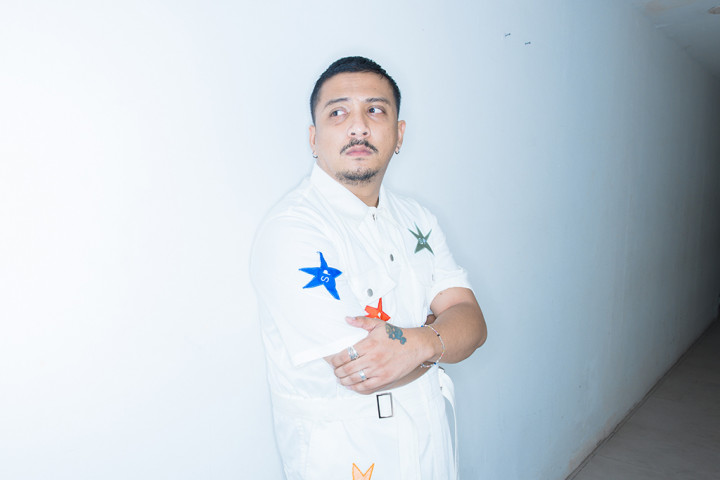 Sal Priadi Rilis Mini Album Remix Zuzuzaza