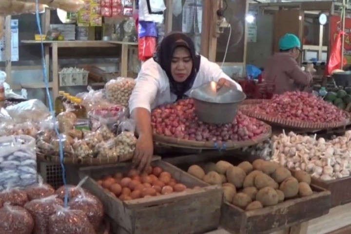 Jelang Nataru, Harga Minyak Goreng dan Telur di Kebumen Naik