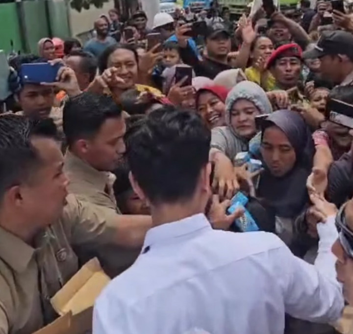 Wapres Gibran Susul JK ke Posko Pengungsi Kebakaran Kemayoran, Begini Tawaran Mereka