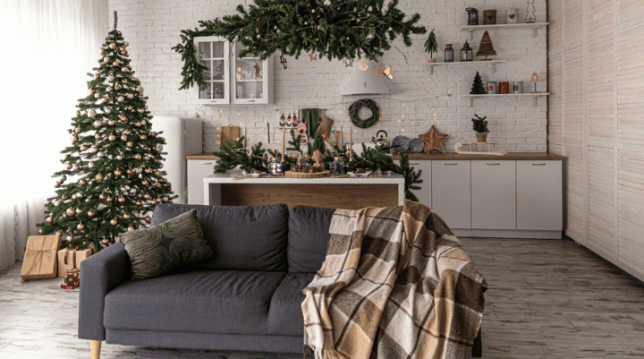 Ide Dekorasi Natal Meriah untuk Ruang Tamu Kecil