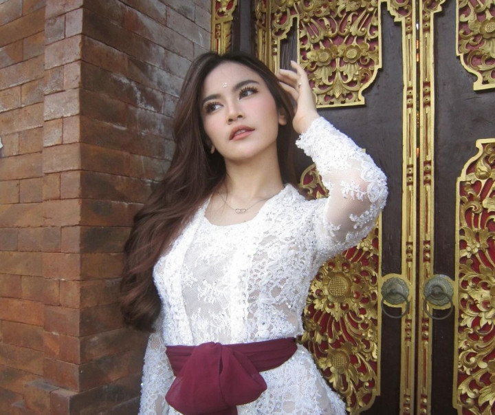 Mahalini Nyanyikan Ulang Lagu Krisdayanti untuk Film 2nd Miracle In Cell No. 7