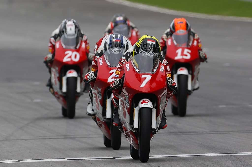 Idemitsu Asia Talent Cup 2025 bakal diselenggarakan sebanyak 12 seri dan terdapat 4 pembalap Indonesia dari 20 pembalap yang akan berlaga. ATC