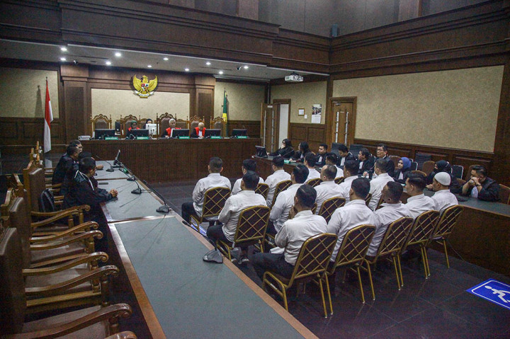 Sidang Vonis 15 Terdakwa Pungli KPK Ditunda