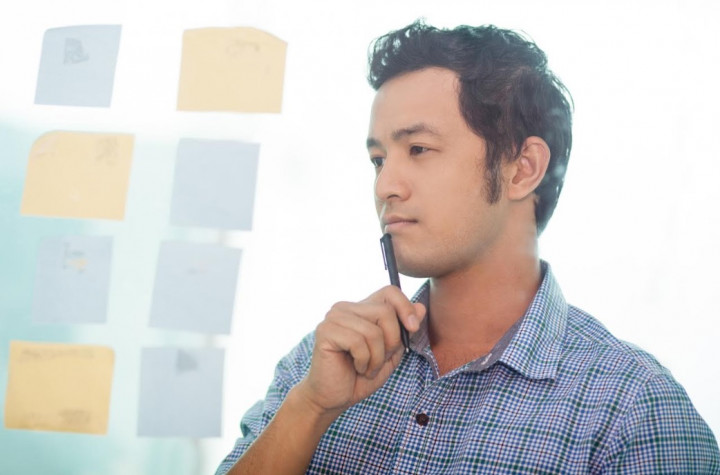 Kenapa Laki-Laki Selalu Ingin Tahu Bagaimana Cara Dunia Bekerja? Ini Alasannya