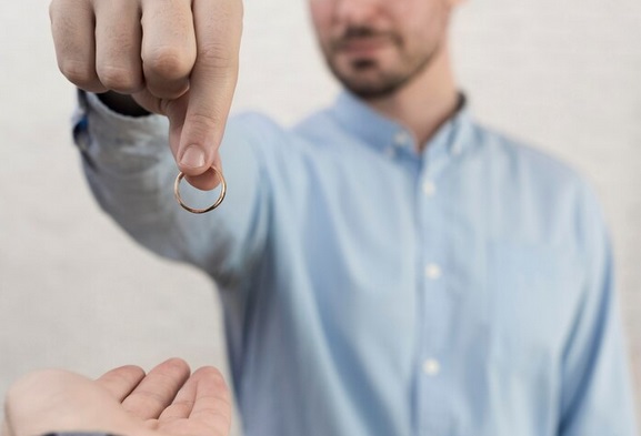 Enggak Mau Diajak Nikah, Bisa Jadi Kamu Mengidap Gamophobia