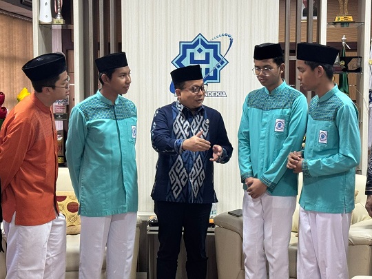 Kemenag Bakal Revitalisasi MAN IC, Ini 11 Kriteria Madrasah Unggul
