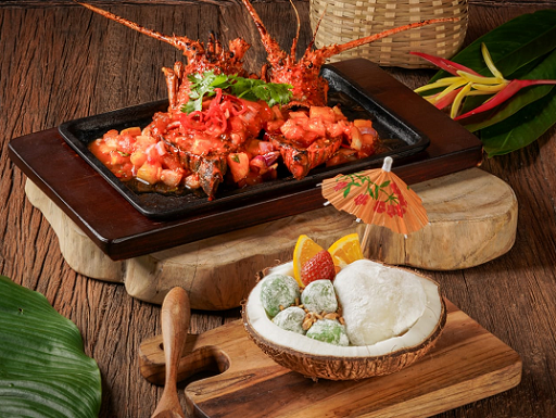 Lobster Aroma Pelabuhan Ratu dan Moci Nizza van Java, menu khas Bumi Aki Heritage. (Foto: Dok. Istimewa)
