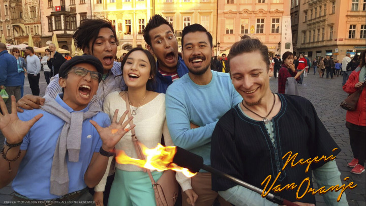 Rayakan Hari Migran Internasional, Ini 7 Film Perjuangan Imigran Indonesia di Luar Negeri