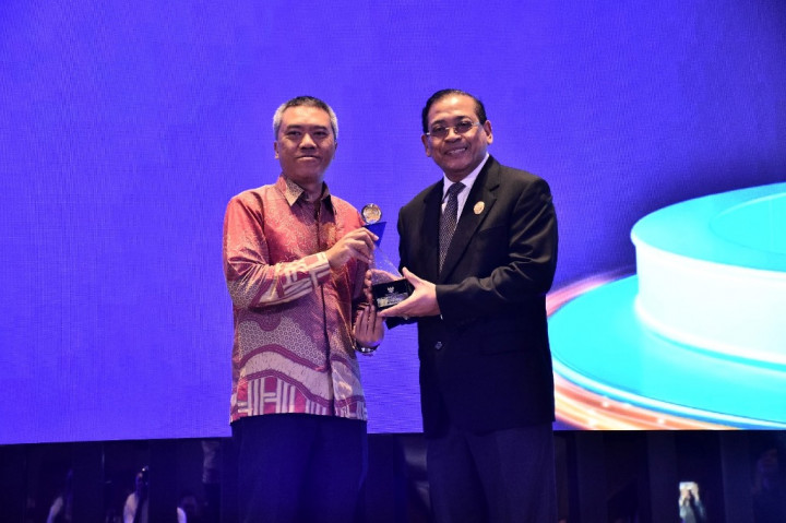 Dinobatkan sebagai Badan Publik Terbaik Nasional, BRI Sabet 2 Penghargaan di Anugerah Keterbukaan Informasi Publik 2024