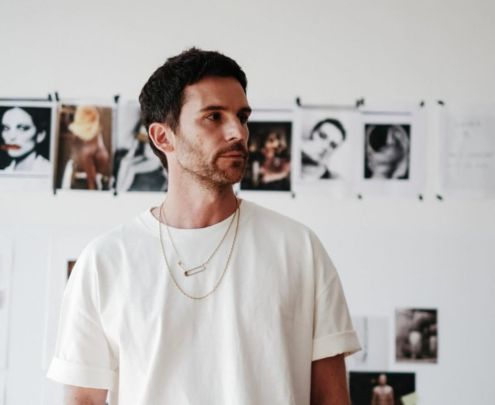 Personel Coldplay Ragukan Rencana Chris Martin Pensiun