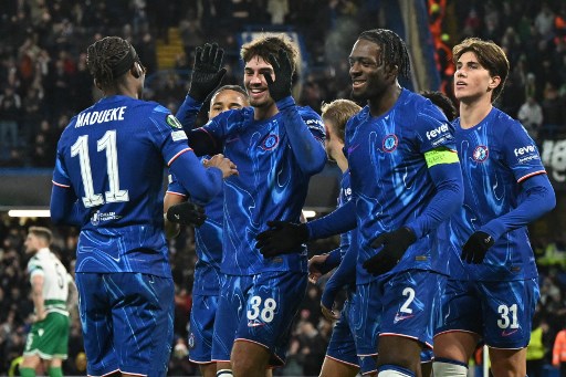 Chelsea Lumat Shamrock Rovers 5-1