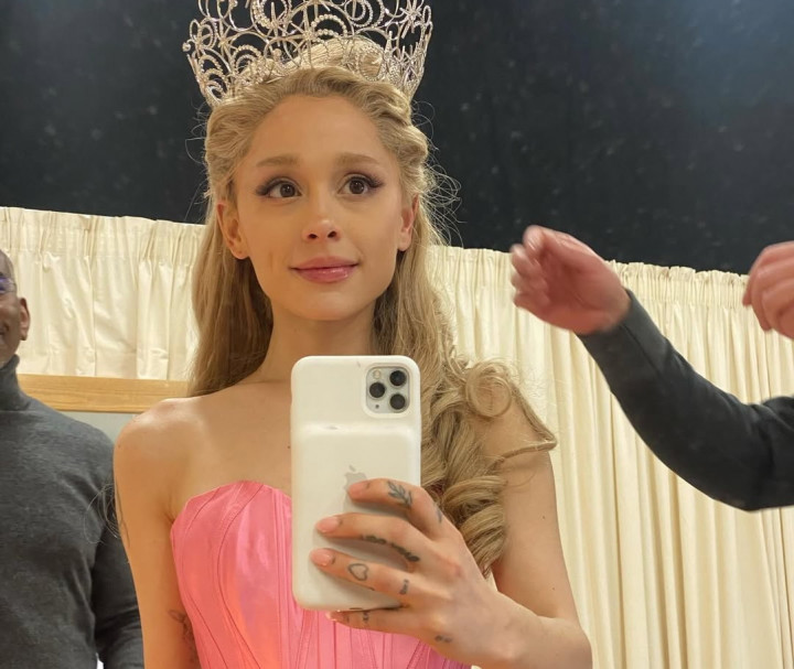 Fokus Akting, Ariana Grande Belum Berencana Kembali Bermusik