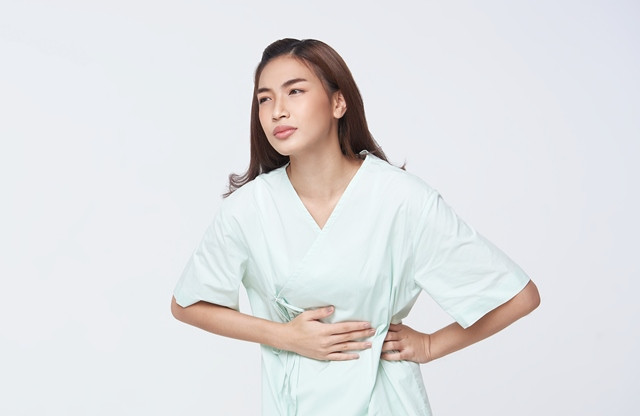 5 Masalah yang Bisa Terjadi Akibat Sering Menahan Kencing