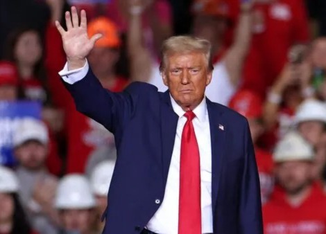 Trump Kecam Tarif ‘Konyol’ Terusan Panama, Ancam Rebut Seluruh Kendali