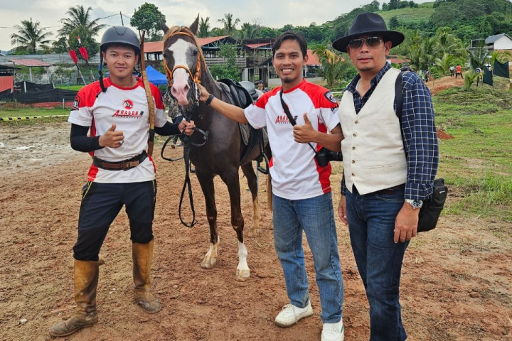 Atlet Memanah Berkuda Indonesia Berjaya di Liga Malaysia