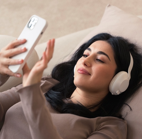 Musik klasik menawarkan cara yang mendalam dan mudah diakses untuk meningkatkan kesejahteraan emosional. (Foto: Ilustrasi/Dok. Freepik.com)