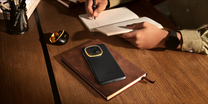 Alasan iQOo 13 Klaim Jadi Hadiah Ideal Tahun Baru